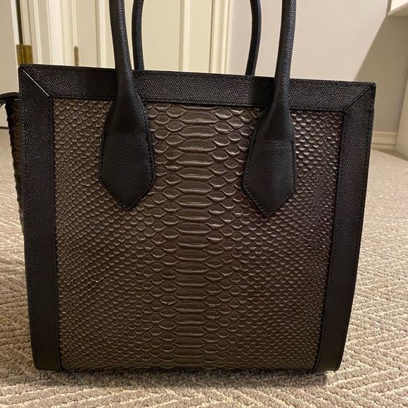 Henri Bendel Snake Skin Tote - Picture 2 of 8